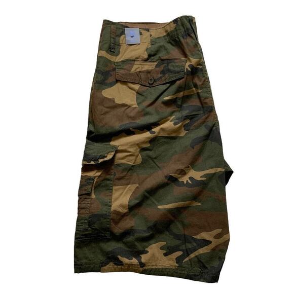 Monument Army Camo Cargo Short Men's Size 42 New - Picture 6 of 12
